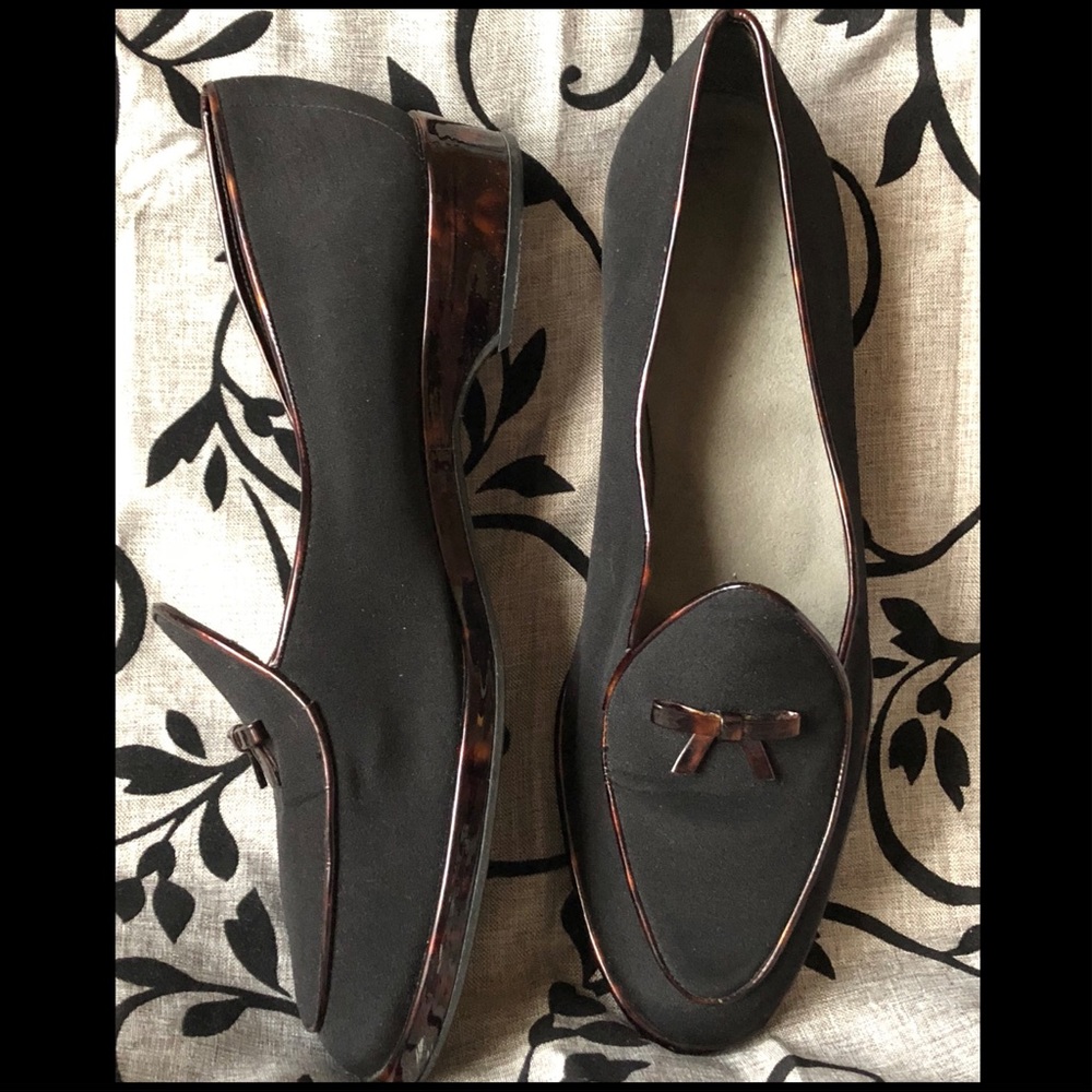 Stuart Weitzman🥀Tortoise Trim Black Loafers